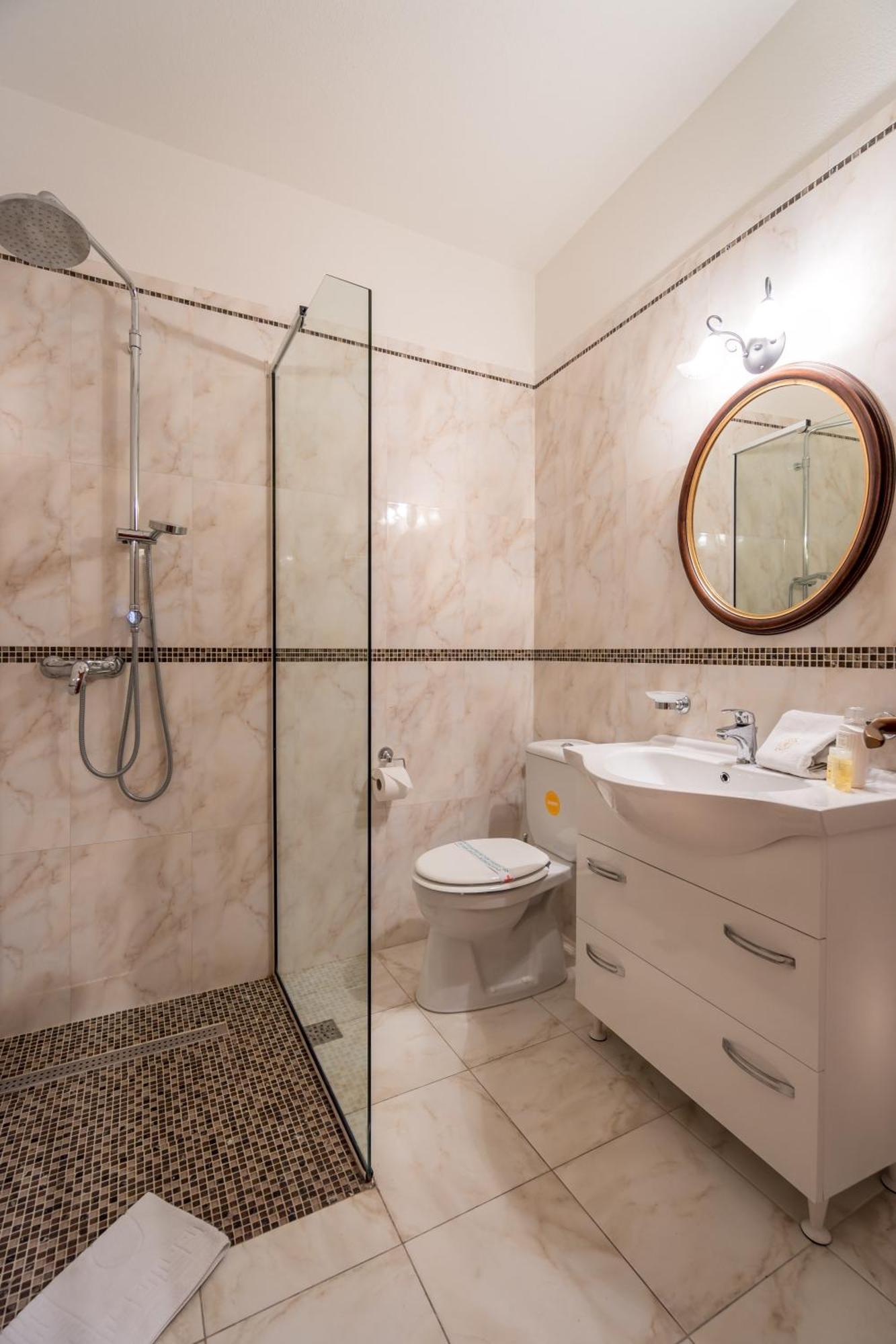 Apartments Leo Kotor Room photo
